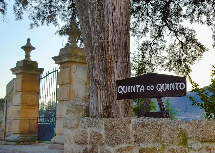 בית הארחה Quinta Do Quinto 4*